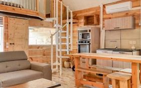 Duplex Climatise 65M2 Refait A Neuf